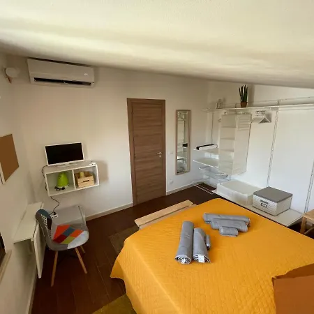 Guest house Grazia Vecchia 38 *